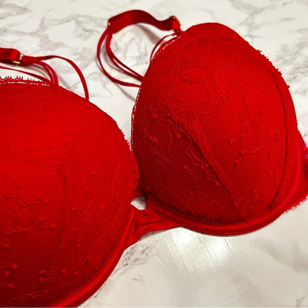 Victoria’s Secret Red Lace Push Up Bra - Picture 4 of 9